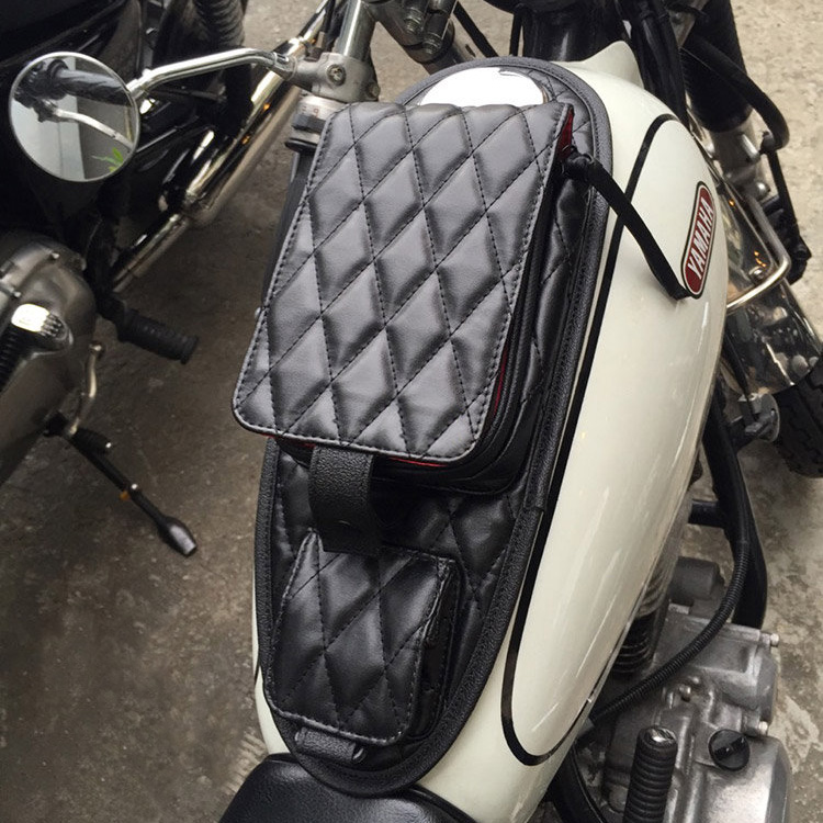 triumph bobber tank bag